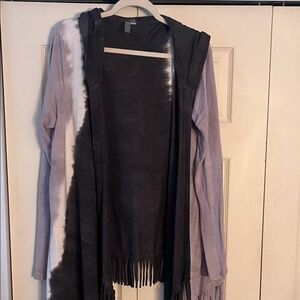 Stylish Black and Gray Women's Sweater